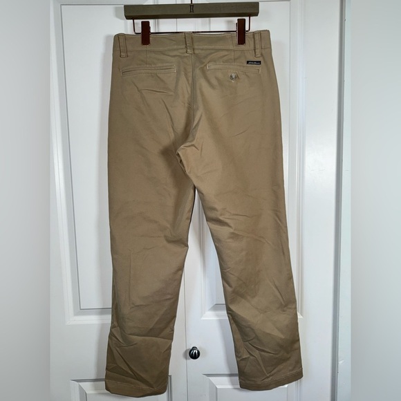 Eddie Bauer Men's Flex Wrinkle-Resistant Sport Chinos - Classic - Picture 5 of 9